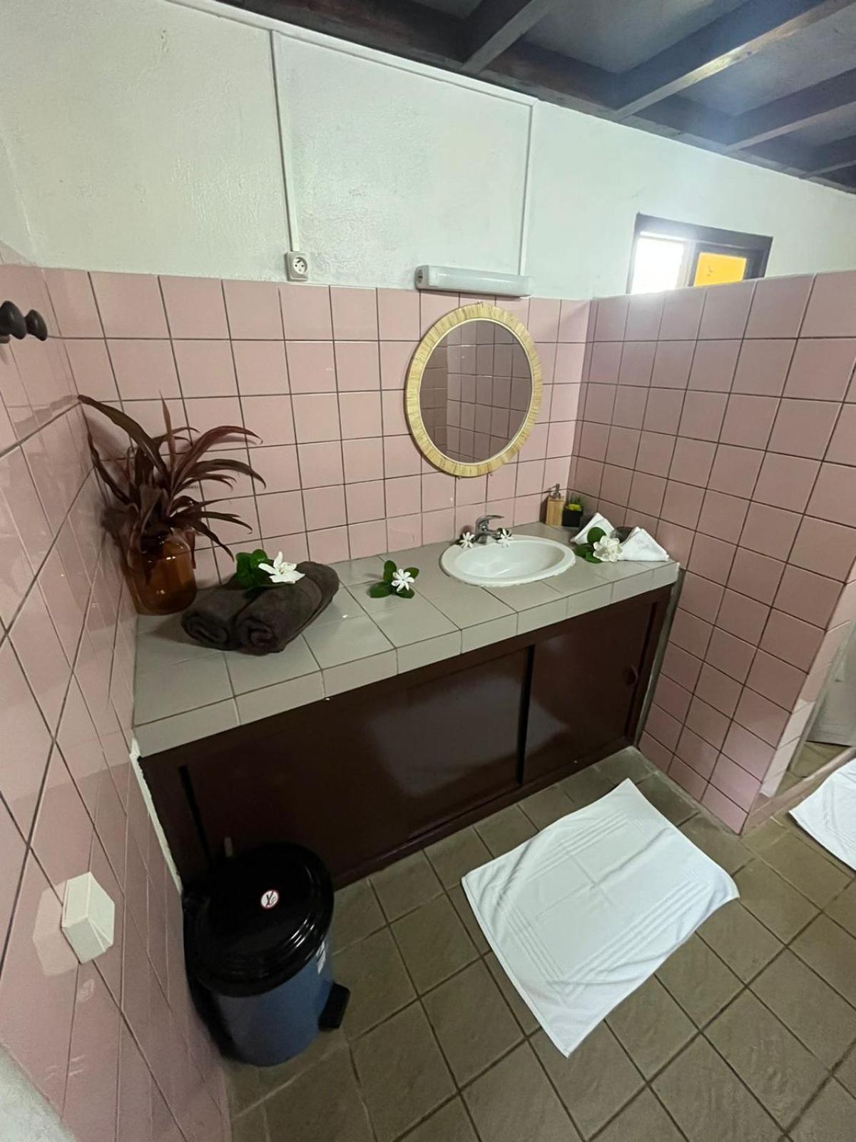 Pension Hibiscus Taha'A Vaitoare  외부 사진